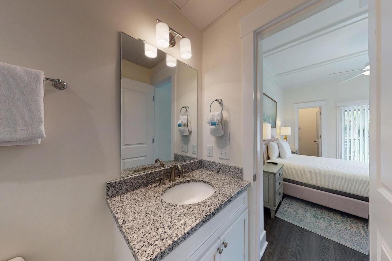 King Suite @ 400 Ocean Suites St. Simons Island Exteriör bild
